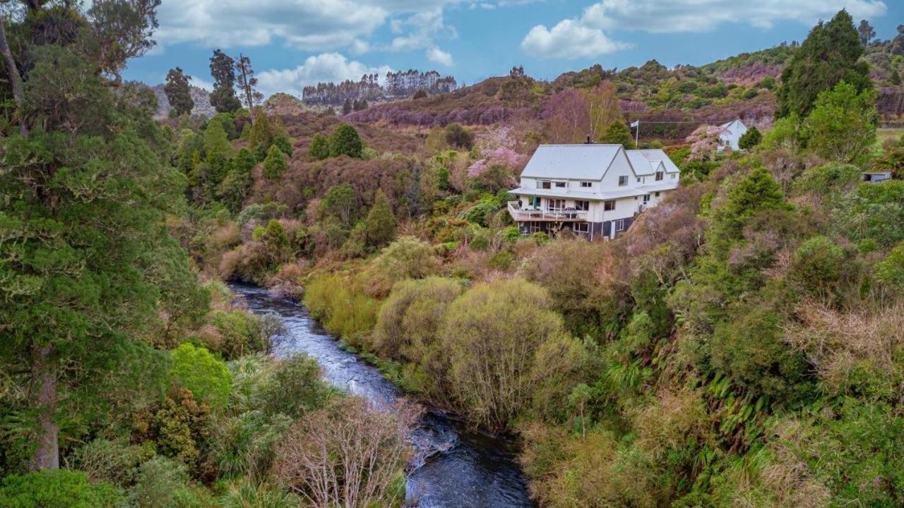 Spiral Gardens Country Park Retreat Apartment Raurimu Ngoại thất bức ảnh